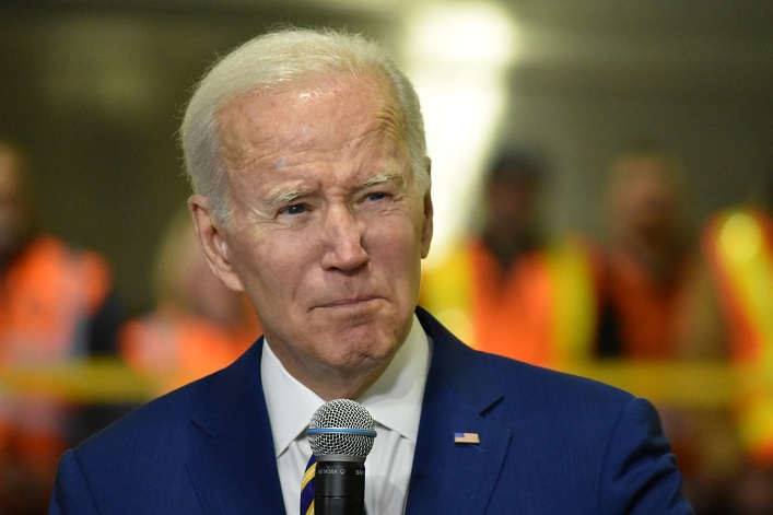 US President Joe Biden will meet with Congressional leaders regarding the approval of aid to Ukraine: When, and how much, can Ukraine expect?