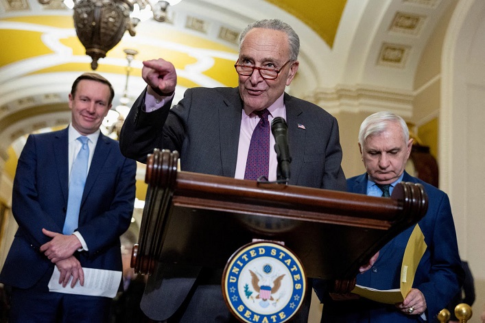 Le Sénat américain a procédé à un vote préliminaire et a soutenu l’examen d’un projet de loi visant à fournir une aide à l’Ukraine, à Israël et à Taiwan d’un montant de 95 milliards de dollars.