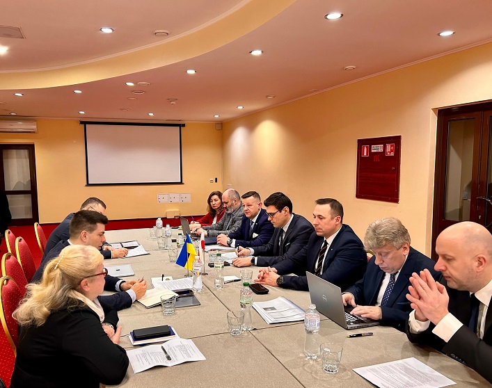 L’Ukraine et la Pologne sont sur le point de signer un accord sur le contrôle douanier commun et discutent de licences mutuelles pour les exportations de produits agricoles.