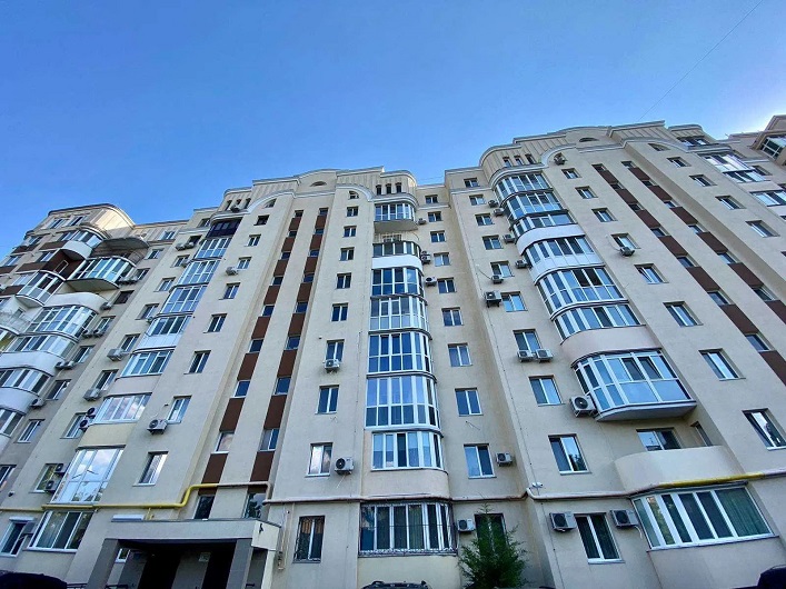 Une entreprise américaine cherche à investir dans la région de Lviv et à construire des logements abordables.