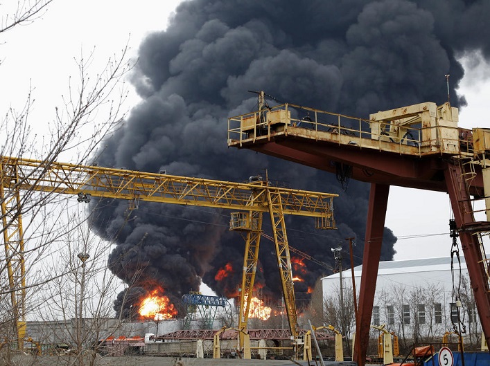 Ukraine attacks energy infrastructure in eight Russian regions, and the aggressor  strikes Ukrainian ports.