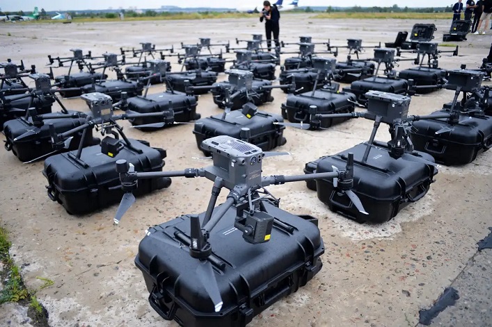 Ukraiński producent dronów FPV uruchamia Defense Tech Innovation Hub, aby przyspieszyć wdrażanie innowacji na froncie.
