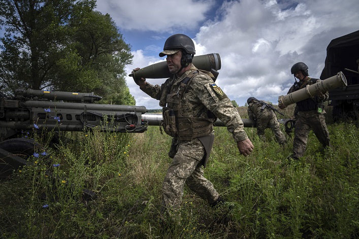 Wystarczająca pomoc z Zachodu pozwoli Ukrainie poprawić sytuację na froncie do czerwca.