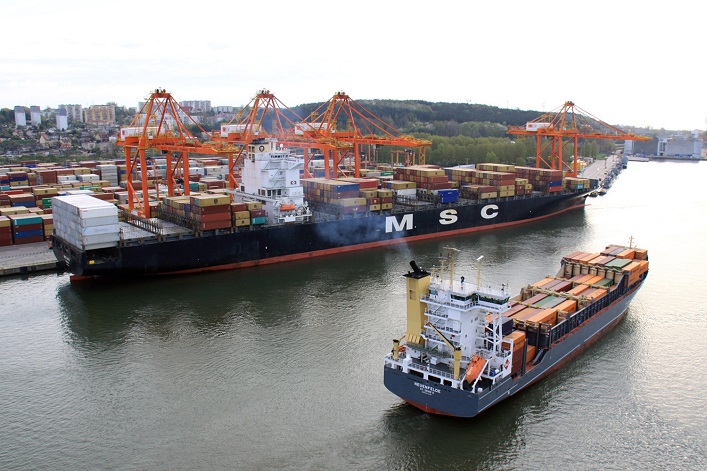 Світовий гігант у сфері контейнерних перевезень MSC першим планує відновити сполучення до Одеського порту.