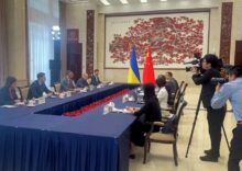 In China erläutert Kuleba die Bedingungen für Verhandlungen mit der Russischen Föderation.