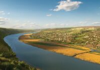 Ukraine and Moldova will begin construction of a bridge across the Dniester River and to expand the railway infrastructure on the border with Poland.