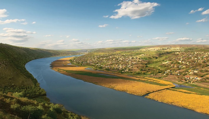 Die Ukraine und Moldawien werden mit dem Bau einer Brücke über den Fluss Dnjestr und dem Ausbau der Eisenbahninfrastruktur an der Grenze zu Polen beginnen.