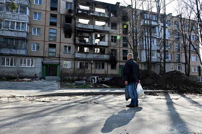 Rosja zniszczyła około 60 milionów metrów kwadratowych budynków mieszkalnych w Ukrainie; przestarzałe ustawodawstwo mieszkaniowe zostanie zaktualizowane.