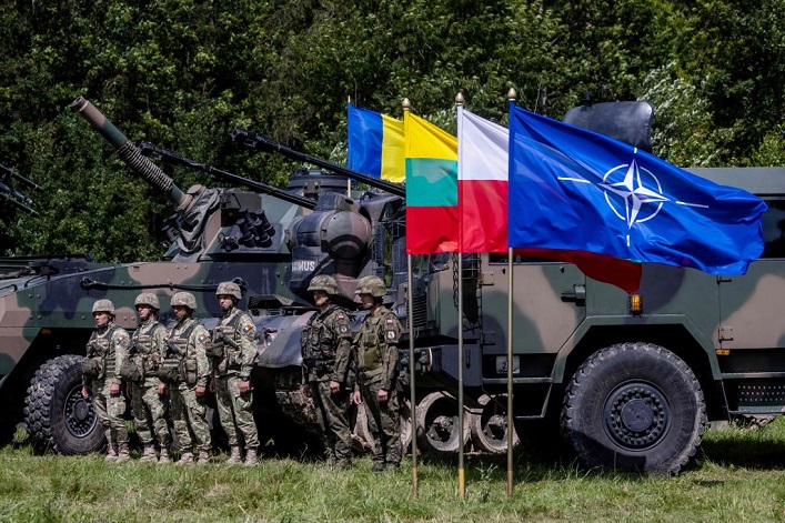 Ukraine membership in NATO threatens the Alliance with war.