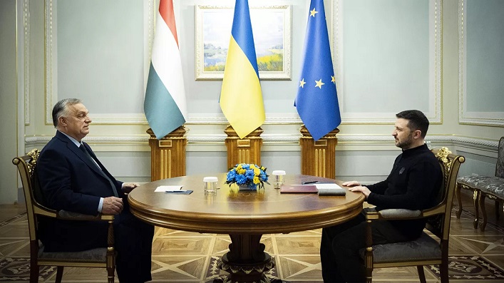 Victor Orban przybył do Ukrainy po raz pierwszy od 2008 roku, forsując agendę Kremla.