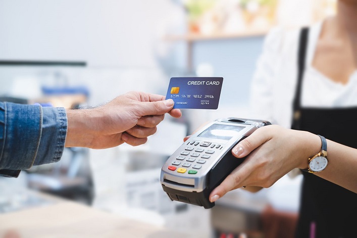 A Ukrainian state bank records a 27% increase in card payment transactions: What are Ukrainians buying?