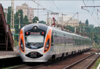 Ucrania está negociando con Corea del Sur la compra de 20 trenes Hyundai por valor de 400 millones de dólares para UZ.