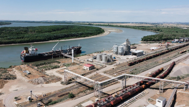 Rumänien will einen moldawischen Hafen an der Grenze zur Ukraine von der EBWE kaufen, um ein Zentrum für den Wiederaufbau nach dem Krieg zu schaffen.