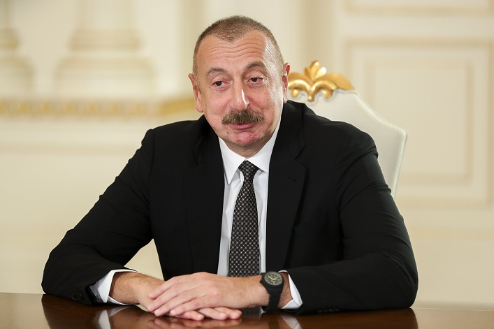 Aliyev: Continúan las negociaciones para la continuación del tránsito de gas ruso a través de Ucrania.