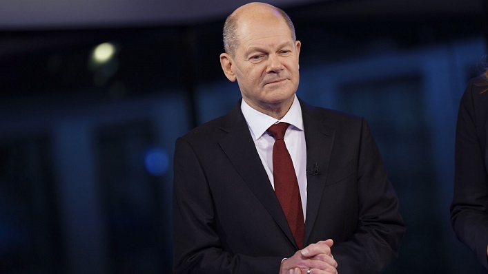 Scholz plans to pressure Ukraine to sacrifice some of its territory to Russia.