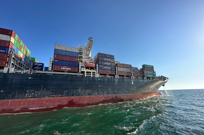 El aumento de los ataques rusos a los puertos marítimos de Ucrania hace subir los costes de los seguros de los buques.