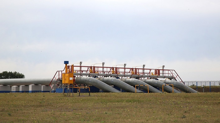 The EU is considering two options for gas transit through Ukraine.