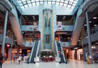 In Ukraine, visitors to shopping malls are increasing and new facilities are opening.