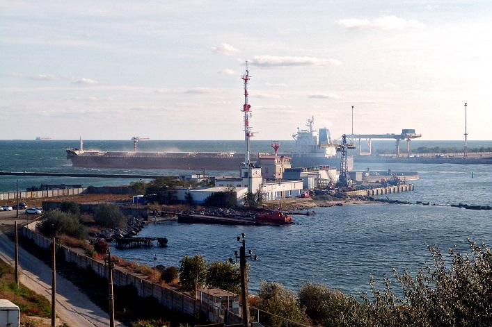 Ukrainian seaports increased their cargo turnover by 80% in 2024.