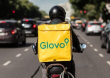 Сервіс доставки їжі Glovo разом з партнерами створив €444 млн доданої вартості для української економіки у 2023 році та 13 000 робочих місць.