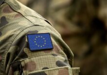 Under what conditions are European countries prepared to send peacekeeping troops to Ukraine?