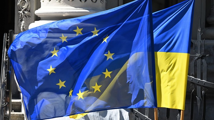 The EU, along with two individual countries, are launching a €14M program to support Ukraine’s European integration.