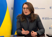 Уряд презентував економічні плани на рік; джерела міжнародної допомоги доведеться шукати нові.