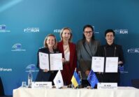 The EC and EIB sign a €2B guarantee to support recovery projects in Ukraine.