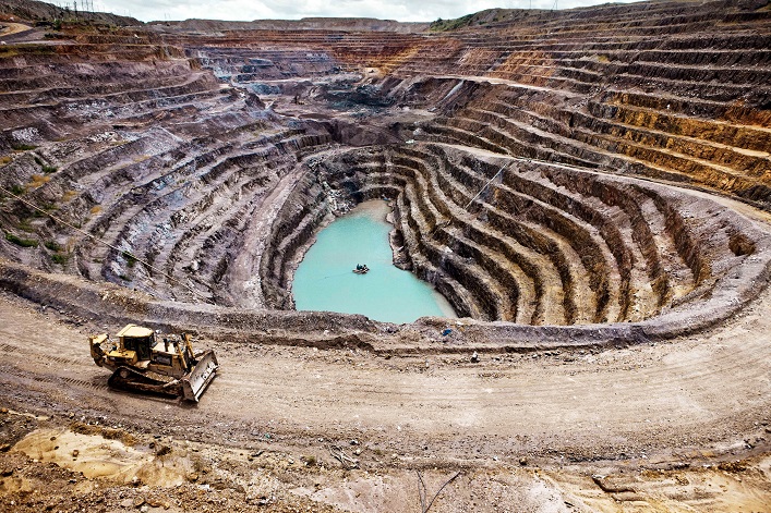 Geolog wyjaśnia, na czym powinna skupić się umowa mineralna między Kijowem a Waszyngtonem.