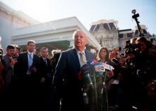 The US Senate threatens Russia with “tough” sanctions for delaying the peace process, bypassing Trump.
