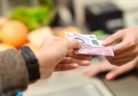 Украинские клиенты банков сэкономят €70-100 млн благодаря присоединению к единому рынку платежей в евро.