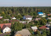 У передмісті Києва дорожчають приватні будинки.
