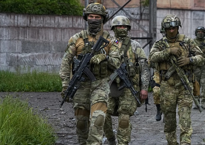 Путін впевнений у перемозі та готовий вести війну щонайменше до кінця року – розвідка США.