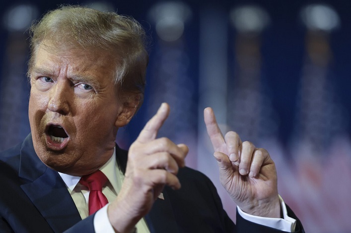 Trump is considering the introduction of new sanctions against Russia.