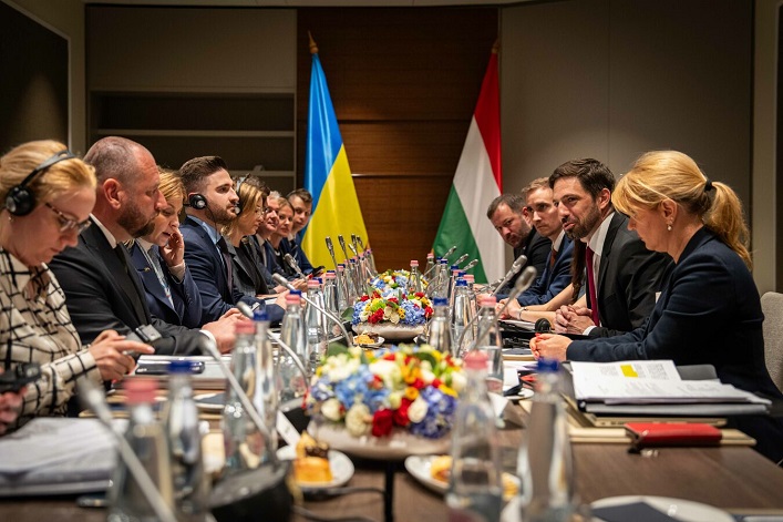 Ukraine and Hungary will begin discussions to unblock the negotiation process for Ukraine’s EU accession.
