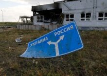 У США законодавчо заборонять визнавати українські землі частиною РФ та наголошують на неминучості нових санкцій у разі відсутності прогресу в переговорах.