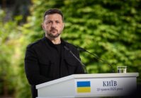 Zelenskyy will go to Turkey for talks with Putin in person on May 15.