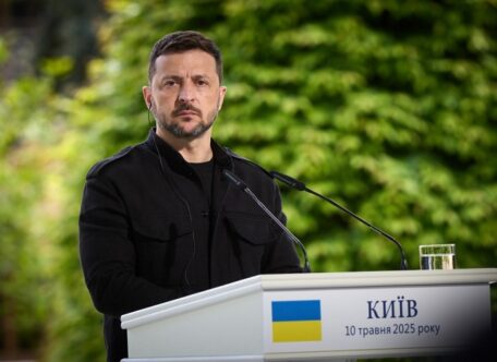 Zelenskyy will go to Turkey for talks with Putin in person on May 15.