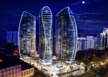 Developers are abandoning new luxury housing projects in Ukraine: Sales have slumped, and prices in Kyiv have dropped by 30-50%.