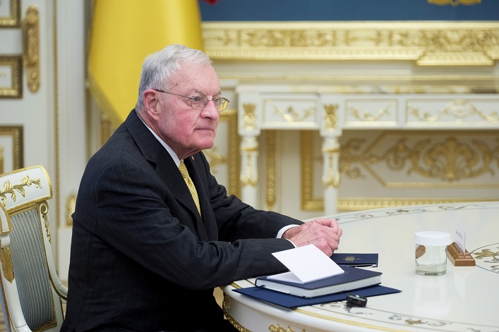 У США готові затвердити новий пакет санкцій проти РФ. Україна прагне, аби вони синхронізувались з європейськими для більшого тиску на агресора.