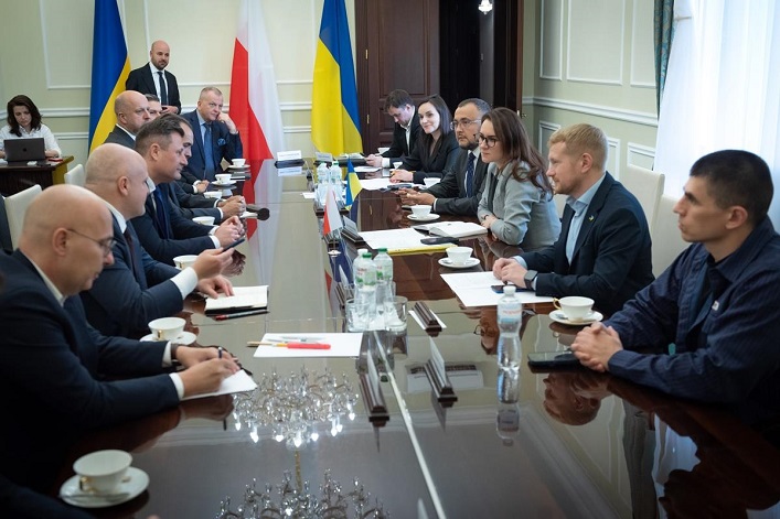 Украина пригласила Польшу присоединиться к Альянсу МСП. Страна заинтересована в привлечении польского бизнеса к проектам восстановления.