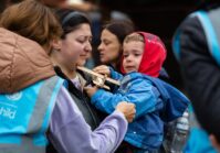 Los refugiados ucranianos han enriquecido la economía polaca, pero siguen considerando su nivel de integración bajo.