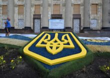 Ukraine’s public debt increased by $1B in a month. The government is preparing to restructure a Chinese loan.