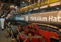 How much Russian gas is passing through Turkey to Europe?