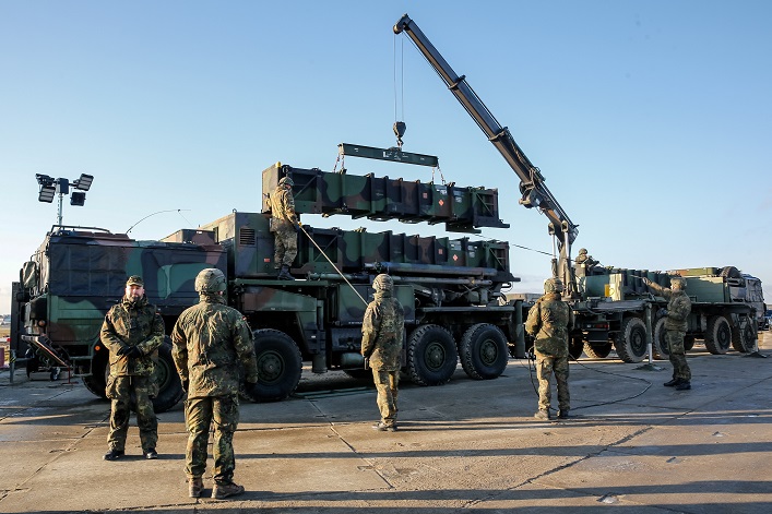 Germany denies Trump’s statement about Patriot missiles being sent.