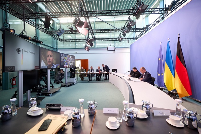 The US is prepared to offer Ukraine security guarantees, but not NATO membership.